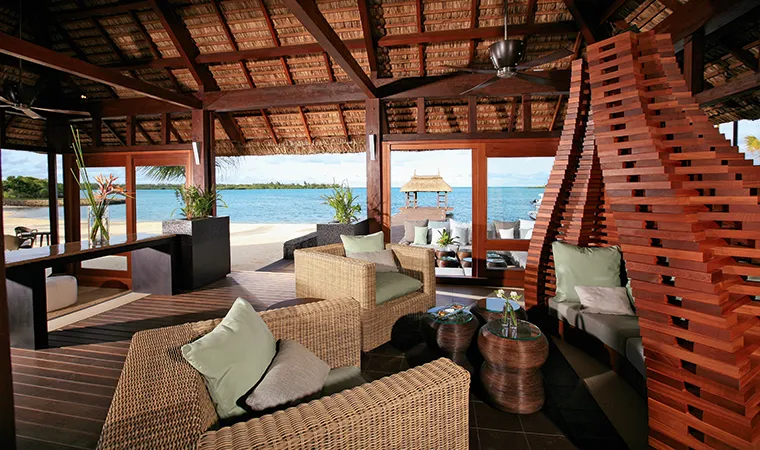 the Bay Club at Anahita