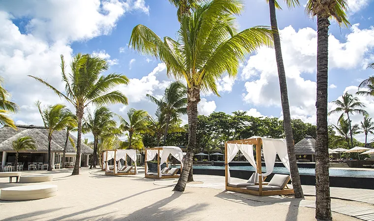 the Bay Club at Anahita