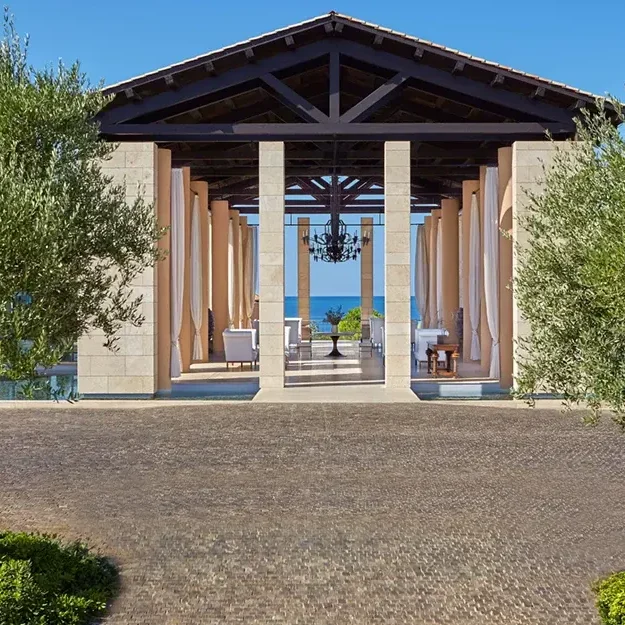 Romanos Costa Navarino Lobby