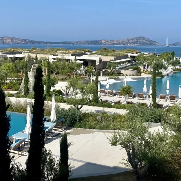W Costa Navarino Pool