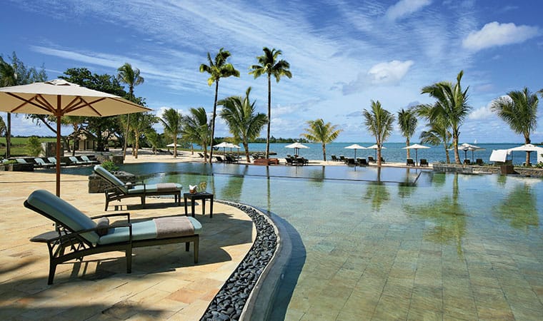 the Bay Club at Anahita