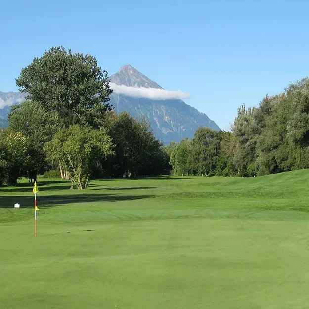 Golf Interlaken-Unterseen mit Niesen