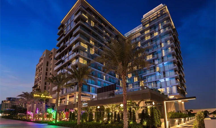 Radisson-beach-resort-palm-exterior-760x450 Radisson Beach Resort Palm Jumeirah Eingang