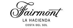 Schwarzes und weißes Logo mit dem Wort Fairmont in eleganter Schrift über den Wörtern La Hacienda und Costa del Sol in Großbuchstaben, die an ein raffiniertes Reiseziel für Golf- und Reiseliebhaber erinnern.