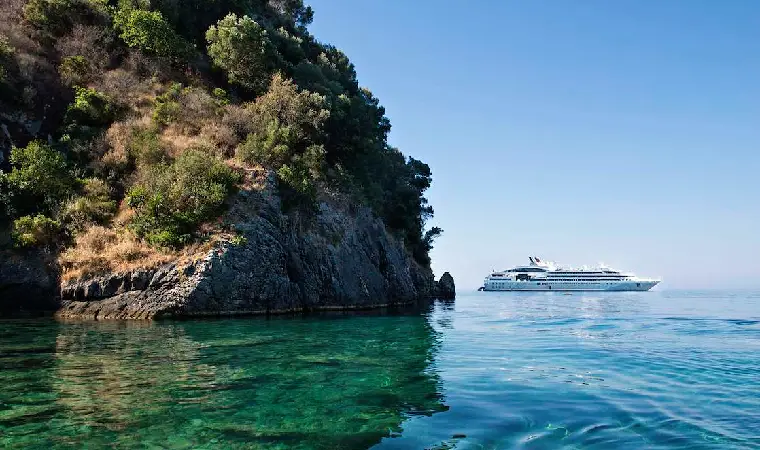 MS L'Austral by Ponant